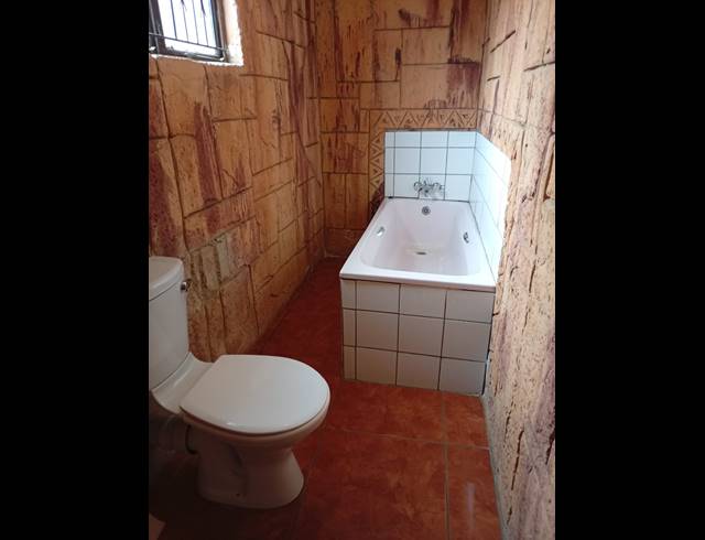3 BEDROOM HOUSE TO LET IN UMLAZI S